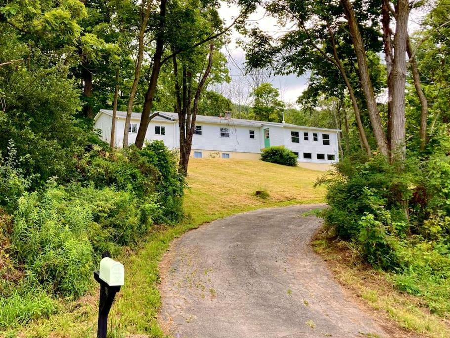The Bungalow Horseheads Exterior photo